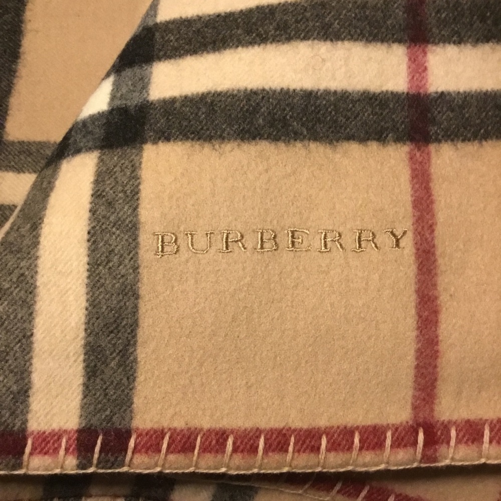 $OLD🤑 BURBERRY Nova Check Blanket